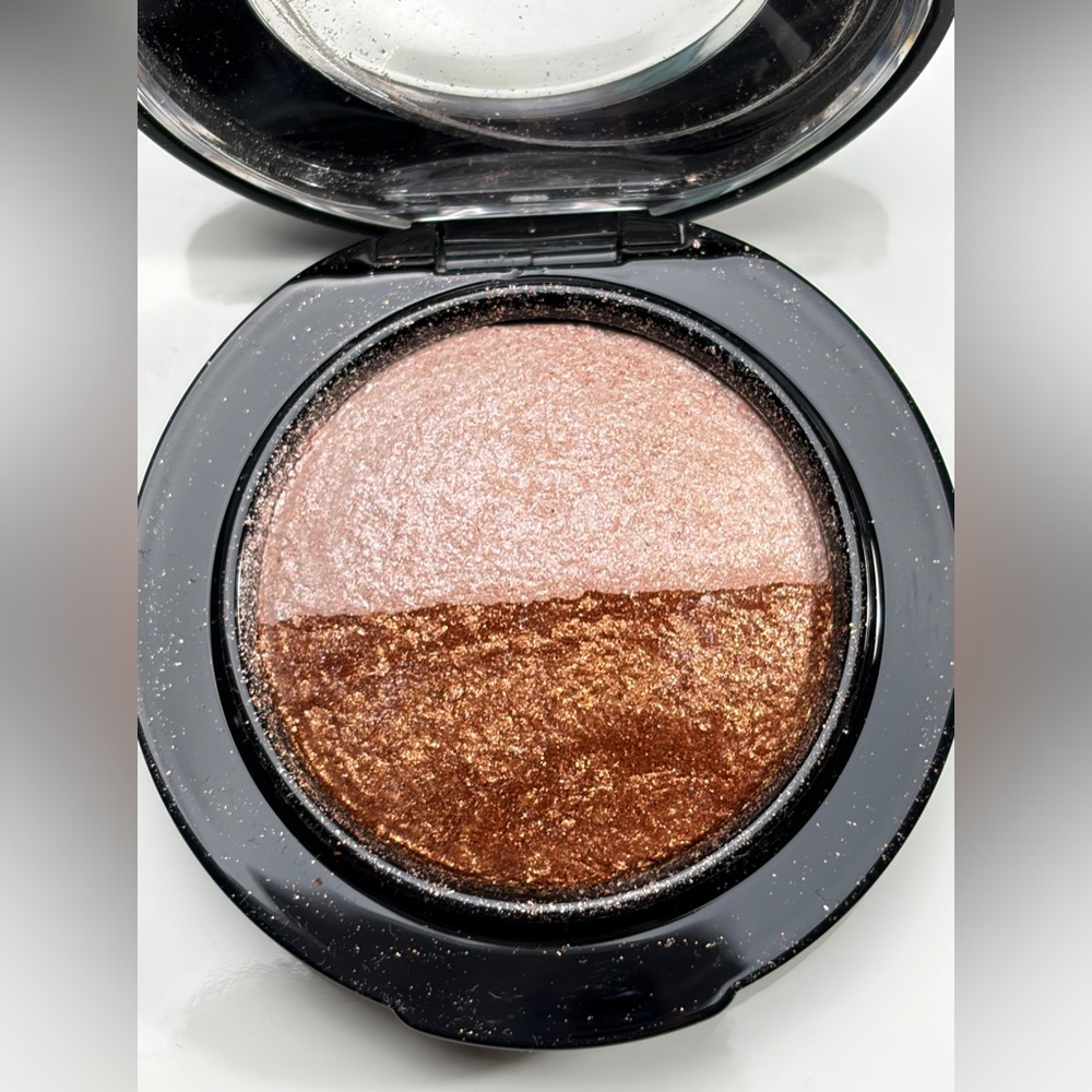MAC Cosmetics Mineralize Baked Eyeshadow Duo “Spiced Metal” New Old Stock